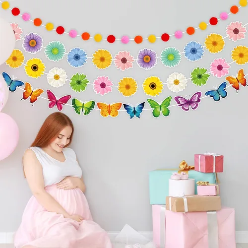 Vista 4 de Juego de 4 pancartas de verano para decoración de verano con diseño de mariposas y flores, flores de sol, remolinos colgantes, suministros de fiesta