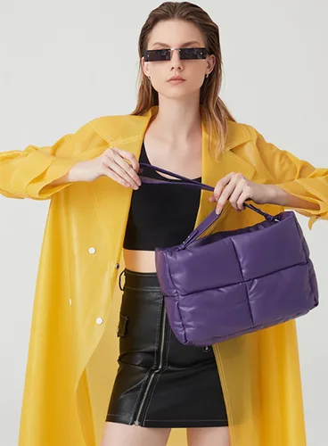 Vista 4 de Bolsas hobo para mujer, suaves, acolchadas, con relleno, con asa superior, cuadradas, sólidas, bolsas de mano