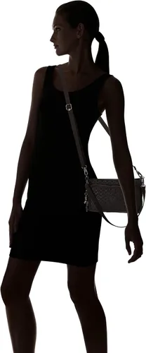 Vista 8 de Kipling Bolso bandolera Myrte para mujer, bolso metálico convertible, bolso de mano de nailon y bolsa de cintura, Signature Emb, Firma Emb