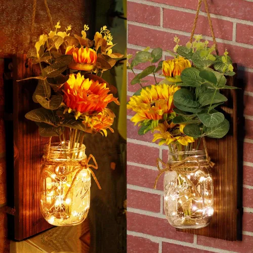 Vista 8 de OurWarm Juego de dos apliques de pared de girasol, apliques de tarro de masón, decoración de pared de granja viene con control remoto y luces LED