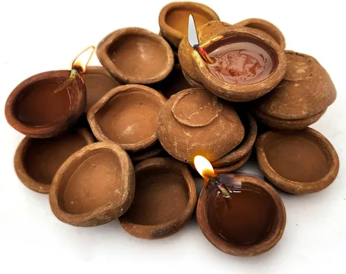 Vista 6 de Pure Source India Arcilla natural tradicional Diwali Ke Diye Diya arcilla de tierra Mitti Ka Diva Diyas para Pooja (juego de 48 piezas)