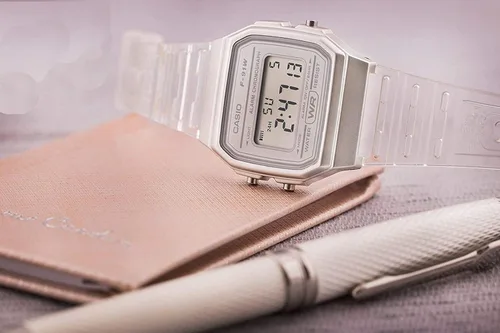 Vista 4 de Casio F-91WS-4EF Unisex Transparente Silicona Rosa Reloj
