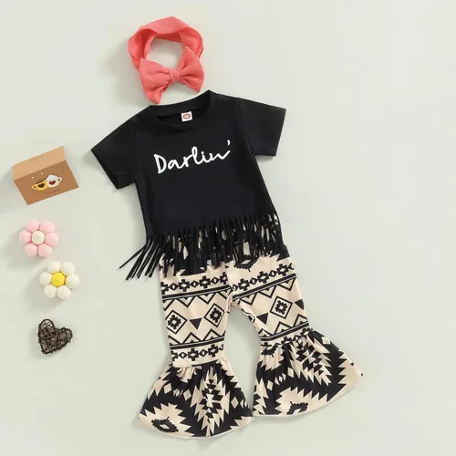 Vista 51 de fhutpw Conjunto de camiseta de manga corta con estampado de vaca y pantalones acampanados de dibujos animados para niñas