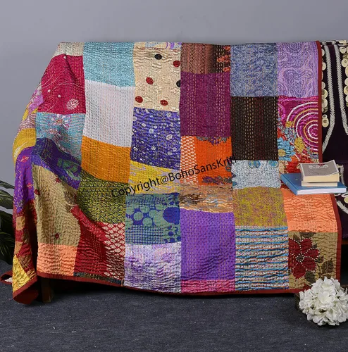 Vista 14 de Boho Sanskriti Colcha de seda india Kantha de retazos de seda tamaño Queen Twin Patola Colcha Negro