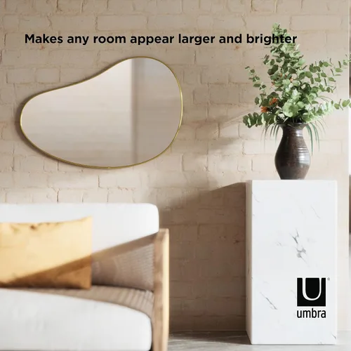 Vista 5 de Umbra Espejo de pared Pebble 24x36 de diseño moderno, latón