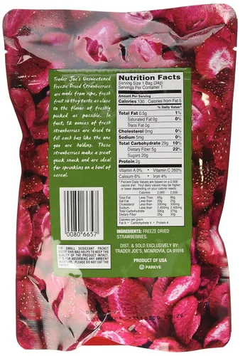 Vista 2 de Trader Joe's Fresas liofilizadas de frutas secas sin azúcar y sin sulfuro, 1.2 onzas (paquete de 3)