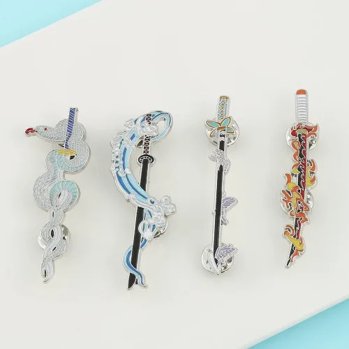 Vista 7 de Anime Demon Slaye Pins Kamado Tanjirou Tomioka Giyuu Bayonet Sword Weapon Keychains Pins for Men Women Jewelry
