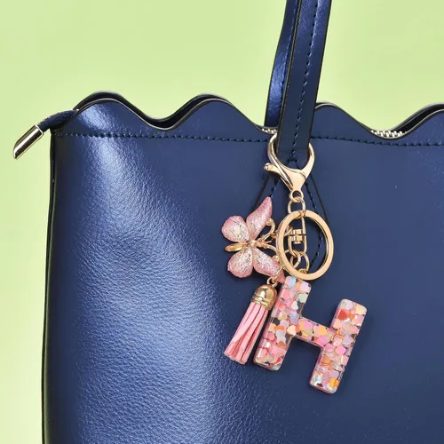 Vista 5 de Llavero de letra inicial del alfabeto de moda, borla y mariposa, llavero para bolso, bolsos de mano para mujeres y niñas