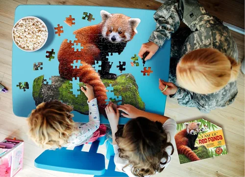 Vista 5 de Madd Capp Puzzles Jr. - I AM Lil' Red Panda - 100 piezas - Rompecabezas en forma de animal