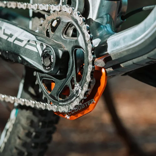 Vista 8 de FortiGuard - Protector de cadena de bicicleta de aleación MTB - Un protector de cadena de bicicleta ISCG05 para 26T-36T, taco de bicicleta para tu