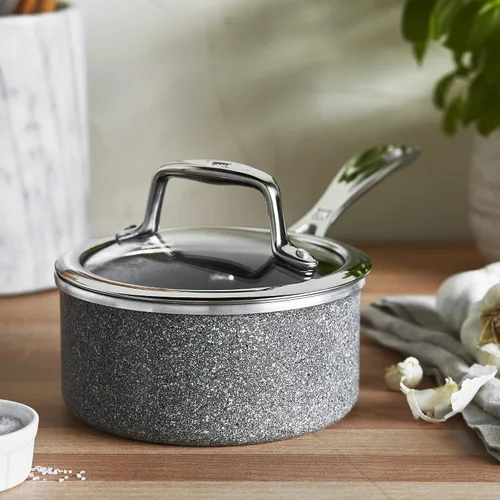 Vista 2 de ZWILLING Vitale - Sartén antiadherente de 1 cuarto de galón con tapa, utensilios de cocina de aluminio, sartén para cocinar todos los días