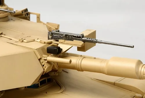 Vista 4 de Tamiya Models M1A2 SEP Abrams Tusk II Modelo Kit