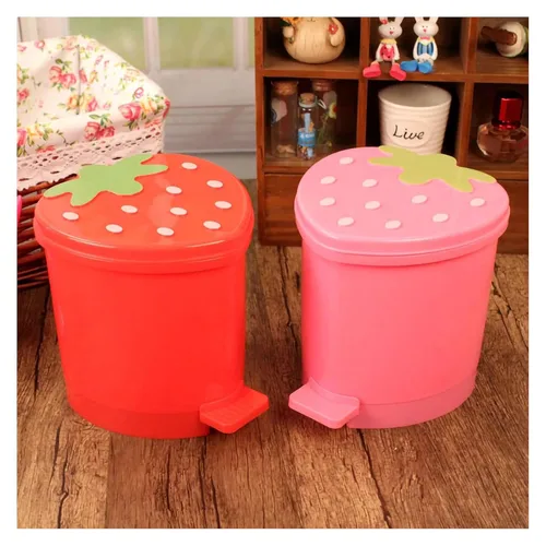 Vista 8 de Bote de Basura de Fresa, Bote de Basura de Plástico Lindo de 1 Galón para Escritorio Kawaii Pequeño Bote de Basura de Fresa para Dormitorio con 2
