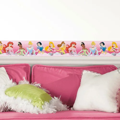 Vista 2 de RoomMates, RMK4397BD - Borde de princesa de Disney Dream From The Heart Pink Peel & Stick