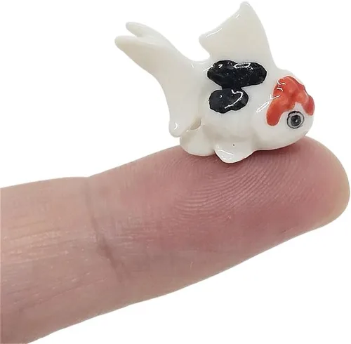Vista 11 de WitnyStore Pequeña figura de pez oranda blanco y naranja – Miniatura hecha a mano de cerámica Ryukin Fantail dorado pez acuario animales de acuario