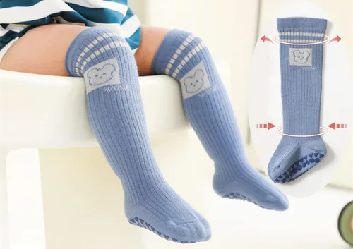 Vista 3 de Calcetines antideslizantes hasta la rodilla para bebé y niño, calcetines de tubo con agarres antideslizantes para bebés
