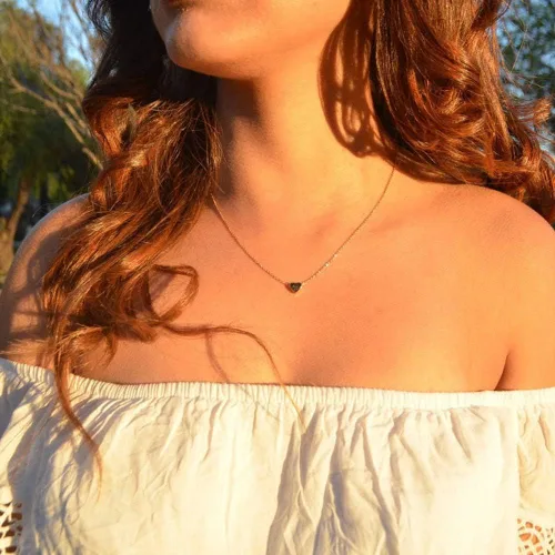 Vista 4 de Collar y dije de corazón de 14 quilates de oro con letra, collares para mujeres y niñas, regalos para el día de San Valentín