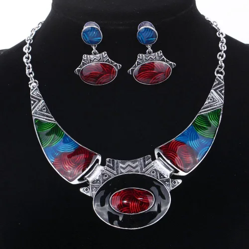 Vista 2 de YAZILIND Conjunto de joyas de collar con peto ovalado en relieve de color étnico para mujer Esmalte