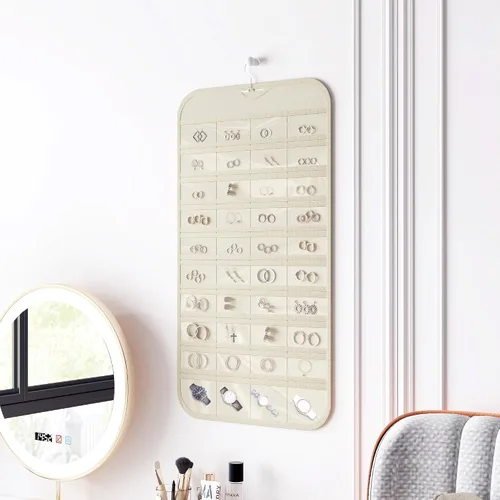 Vista 8 de Organizador colgante de joyas con 80 bolsillos de almacenamiento de doble cara, 1 paquete, color beige