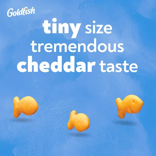 Vista 3 de Goldfish Galletas de queso cheddar para bebé, bolsa de 7.2 onzas