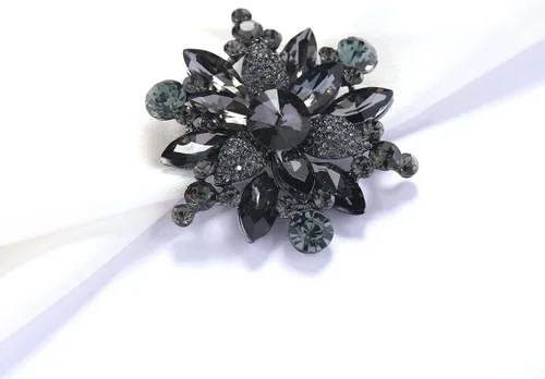 Vista 5 de YOQUCOL Broche con forma de flor de diamantes de imitación de cristal austriaco vintage para mujer