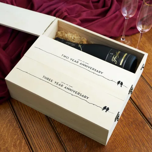 Vista 5 de Twine Marketplace Caja de Vino con 3 botellas para Cumpleaños., Aniversario, Blanco