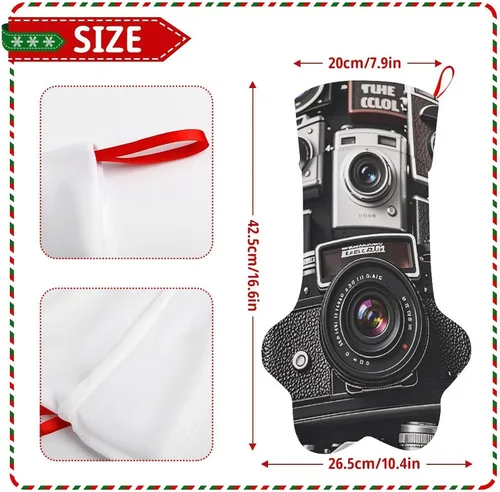 Vista 2 de Retro Cool Camera Collection Medias de Navidad para mascotas, gran capacidad, forma de pata de gato, perro, medias de Navidad, decoraciones