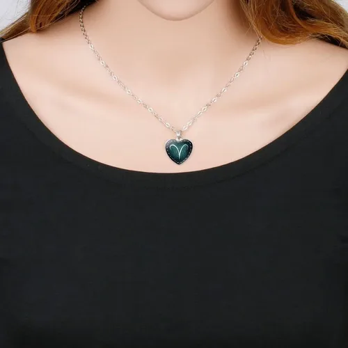 Vista 2 de Collar con dije de corazón del zodiaco para mujeres y hombres, piedras preciosas del tiempo 12, collar de constelación del zodiaco, regalo