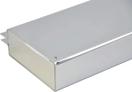 Vista 7 de Barra trasera de gancho de solapa de barro de acero inoxidable con recortes de luz 2.5" de espaciado de pernos, con resorte. con placa reflectante