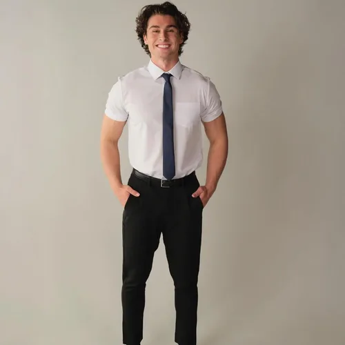 Vista 2 de &COLLAR Camisa de vestir de manga corta para hombre de alto rendimiento y ajuste atlético