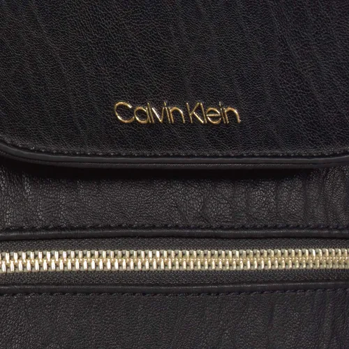 Vista 5 de Calvin Klein Elaine Bubble Lamb - Mochila con solapa