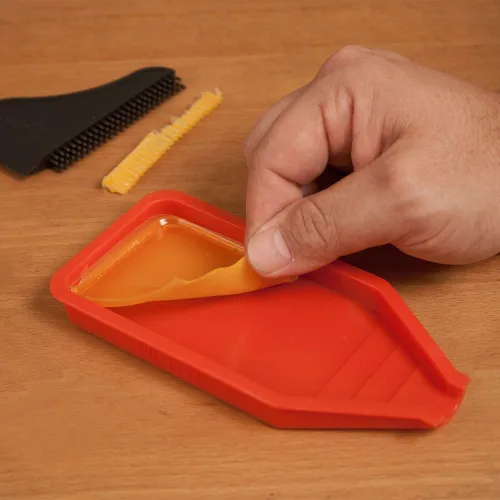 Vista 8 de Kit de cepillo aplicador de pegamento de madera antiadherente de silicona Sili Aplicador y bandeja de pegamento para madera con peine/espatula