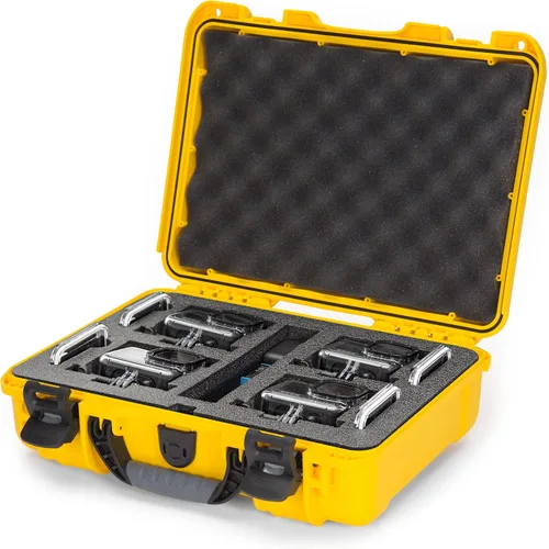 Vista 2 de NANUK 910 Estuche rígido impermeable con inserto de espuma para cuatro GoPro Hero 9 y 10 - Amarillo (910-4GOPH94)
