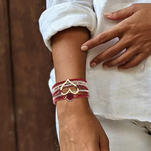 Vista 3 de Long tiantian Pulseras bohemias de cuero para mujer, lindas pulseras apilables de verano con corazón para mujer, moda 2024 Stuff s