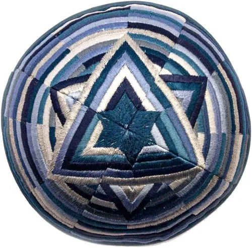 Vista 2 de EMANUEL Yair - Kipá bordada con diseño de mosaico de estrella Magen David azul para hombre Yamaka (YME-16B), azul (Shades of Blue)