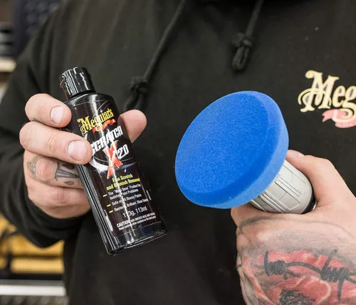 Vista 2 de Meguiar'S G190200Eu Scratch Removal Kit To Remove Light Car Scratches, Blemishes And Swirls