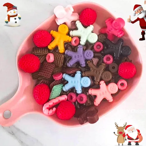 Vista 7 de Paquete de 3 moldes de silicona para hornear navideños, moldes de silicona navideños con forma de árbol de Navidad, moldes para jabón y dulces