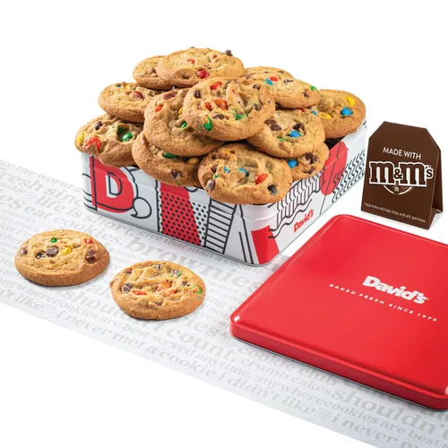 Vista 18 de David's Cookies Cesta de regalo de galletas surtidas gourmet recién