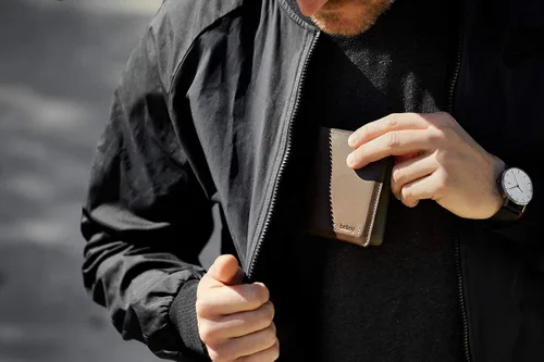 Vista 7 de Bellroy Note Sleeve - Edición Premium cartera de piel delgada billetera