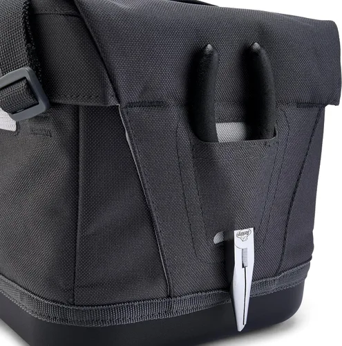 Vista 9 de Plano Bolsa de aparejos de pesca de vanguardia para fines de semana, base impermeable moldeada, almacenamiento espacioso, mangas de herramientas