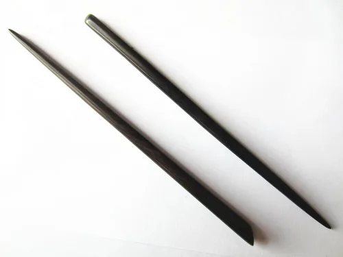 Vista 2 de Zz-bs-zg - 2 unidades de palillos para el cabello de ébano natural (sándalo negro) hecho a mano, tallados a mano, chal, paquete de 2