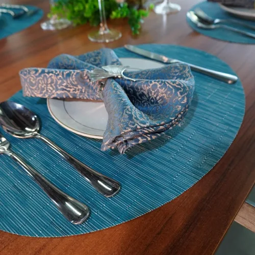 Vista 6 de Juego de 4 manteles individuales de vinilo tejido ovalado de bambú de imitación rojo A, resistentes al calor, lavables para mesa de cocina