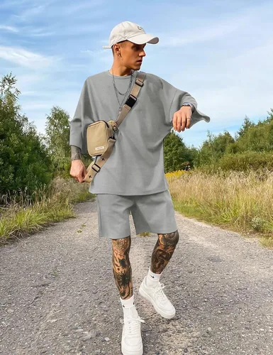 Vista 4 de Babioboa Conjunto de camiseta y pantalones cortos de manga corta para hombre, 2 bolsillos, de gran tamaño, de dos piezas, casual, uso diario