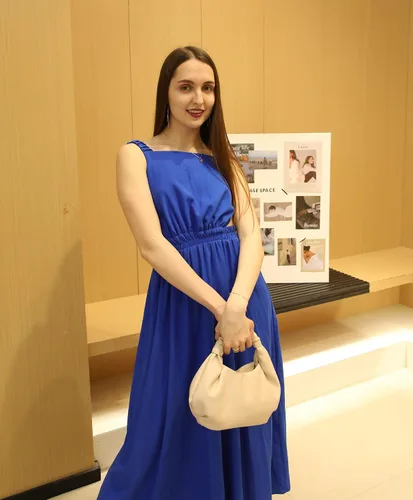 Vista 8 de Mini bolsos de mano tipo hobo para mujer, bolsos de mano de cuero suave para mujer en forma de nube con asa superior
