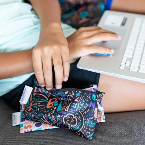 Vista 3 de Bumkins Bolsas de aperitivos reutilizables, para el almuerzo escolar de niños y para adultos, tela lavable, bolsa de tela impermeable