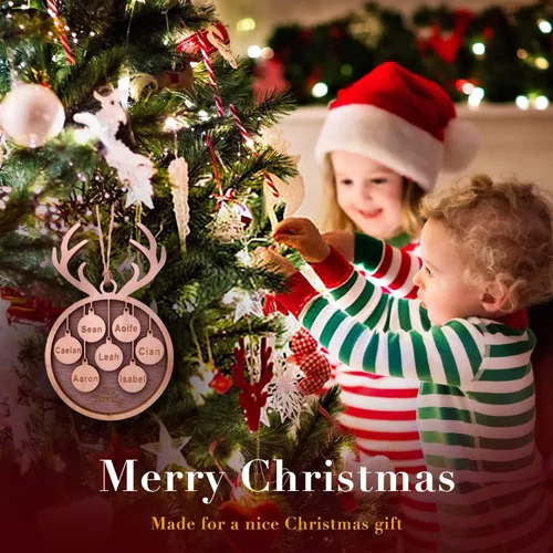 Vista 3 de Adorno de Navidad familiar personalizado 2023, adornos de madera para árbol de Navidad con cuerda pequeña, de 1 a 10 nombres personalizados