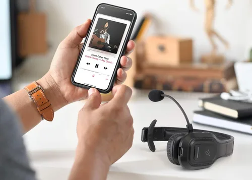 Vista 5 de Aluratek Auriculares inalámbricos Bluetooth 5.0 ABHM100F - Auriculares de alta fidelidad con cancelación de ruido, micrófono integrado, cómodas