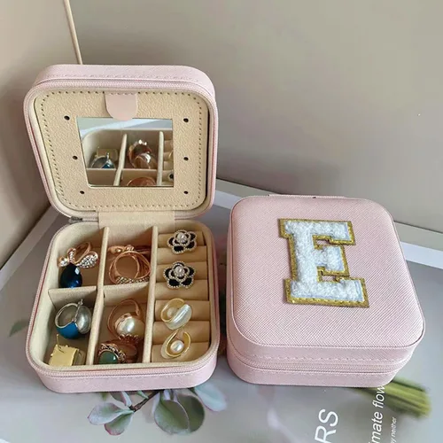 Vista 2 de 2Pcs Travel Jewelry Case for Women Girls,Portable Jewelry Box with Letters 2-Layer Jewelry Storage Mini Jewelry Case Travel Must Have Birthday Gifts