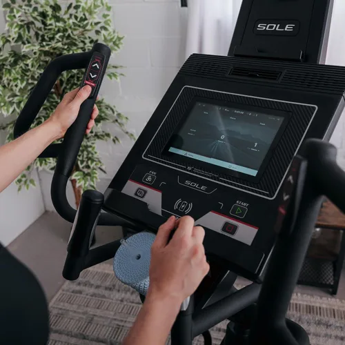 Vista 7 de Máquinas de ejercicio elípticas SOLE Fitness, Modelos E25, E35, E95, E95S, E98, máquinas elípticas para uso en el hogar, equipo de ejercicio