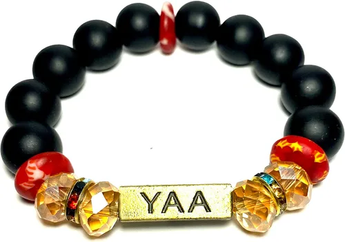 Vista 22 de Pulseras africanas tradicionales con nombre nacido en el día para mujeres de Ghana, materiales naturales, ajuste cómodo y holgado